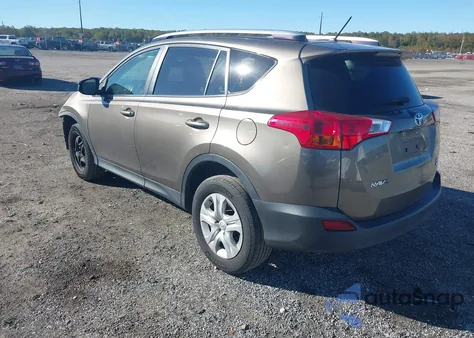 2015 Toyota Rav4 Le z USA, uszkodzony, nr VIN JTMBFREV1FD158154